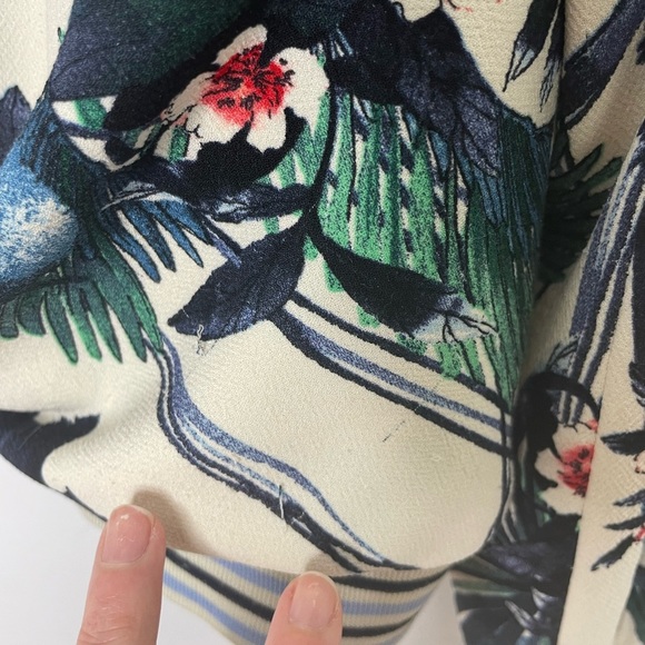 ZARA tropical bomber floral jacket - Picture 4 of 10